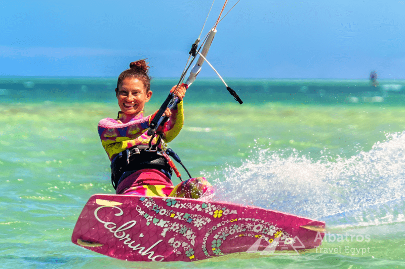 Kitesurfing intro in Hurghada (there is a course)