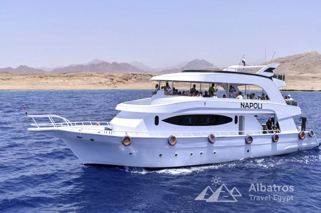 Yacht charter in Sharm (individual)-37